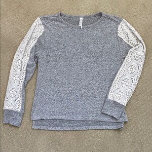 Anthropologie- Flora Nikrooz Gray Marled Knit Top, Size XS